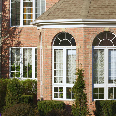 Colonial Grid Windows located in Burlington, NC serving Alamance County, Durham, Chapel Hill, & Raleigh